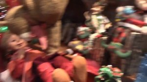 Новогодние витрины магазинов в Нью Йорке США