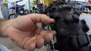 Enduro tyre review Metzeler MC360 mid-soft.