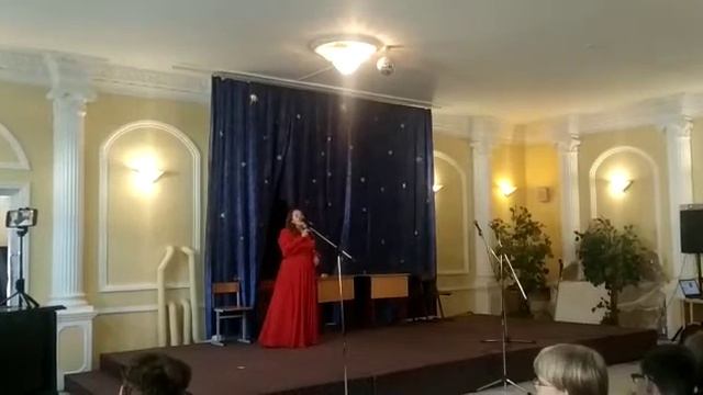 Песня из кинофильма,,ТИТАНИК".Исполняет моя учительница.Праздник иностранных языков в гимназии. смотреть онлайн