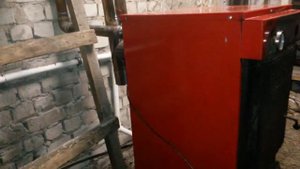 Котёл КЧМ-5-40 на отработанном масле.