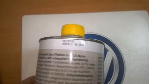 B000750M3 Жидкость тормозная DOT 4 VW, Skoda, Audi, Seat