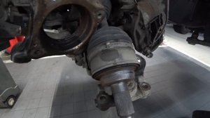 LC200, 120, 150, HILUX, и т. п. Замена переднего ступичного подшипника.
