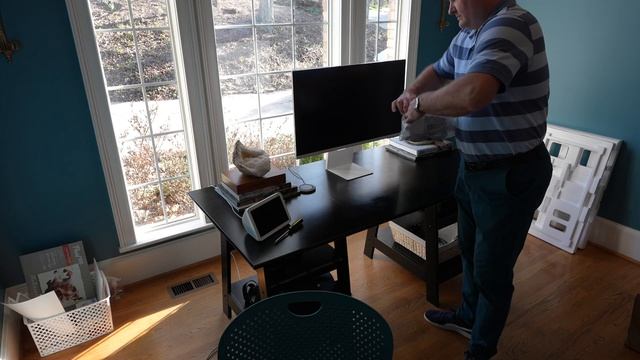 Samsung M8 Unboxing & Assembly смотреть онлайн