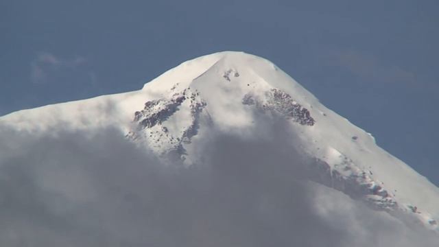 12 самых высоких действующих и потухших вулканов в России смотреть онлайн