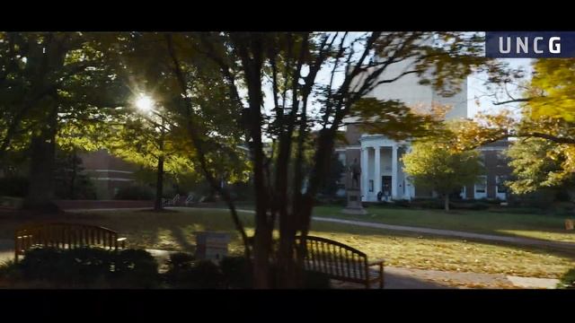 UNC Greensboro | Fall 2021 Aerial Views смотреть онлайн