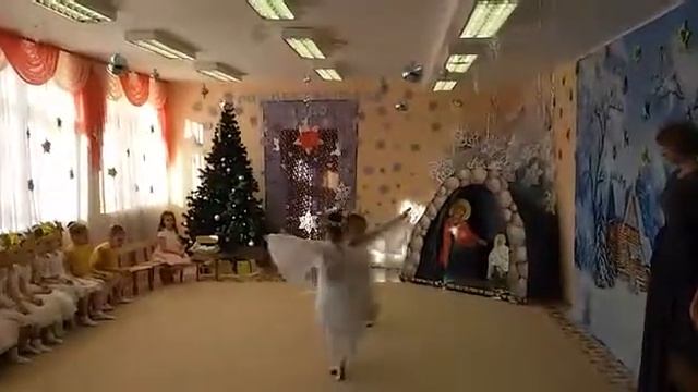 танец Рождества смотреть онлайн