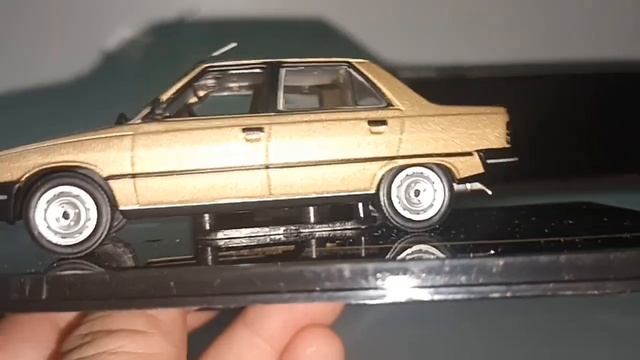 Diecast IXO 1/43 scale - Renault 9 смотреть онлайн