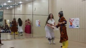 Сценка "Султан выбирает жену"