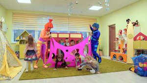 Лизе 4 праздник с Фиксиками