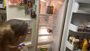 ASMR!! Cleaning Vlog!! 🧽🧼🦠Cleaning The Front Refrigerator!!!