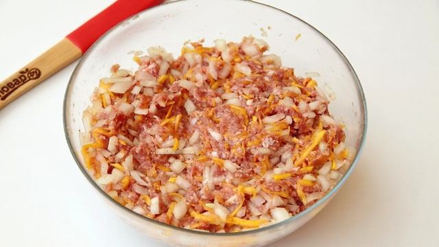 Манты с говядиной и тыквой