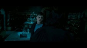 Снег учит Гарри Потера контролировать свои мысли