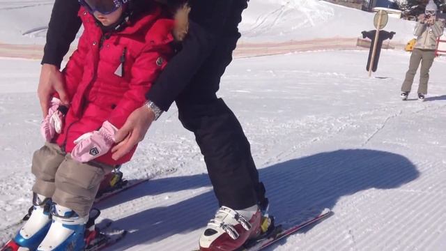 Катание на лыжах в Санкт Морице смотреть онлайн