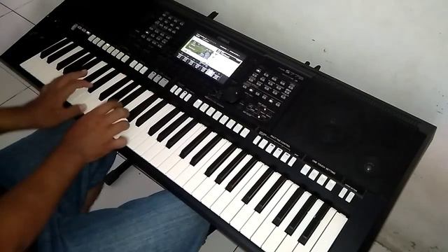 Refresh Piano смотреть онлайн