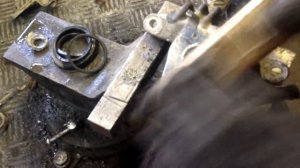 Фольксваген Пассат Б5 \ VW PASSAT B5. РЕМОНТ ЗАДНЕГО СУППОРТА.