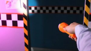 Мы построили домик для Фредди Фазбер! Пять ночей с Фредди в реальной жизни!