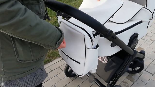 Wózek Dziecięcy LONEX EMOTION XT - wideoprezentacja смотреть онлайн