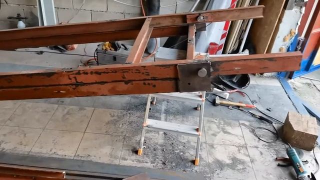 Варим новый кузов самосвал на Nissan Atlas 1 смотреть онлайн