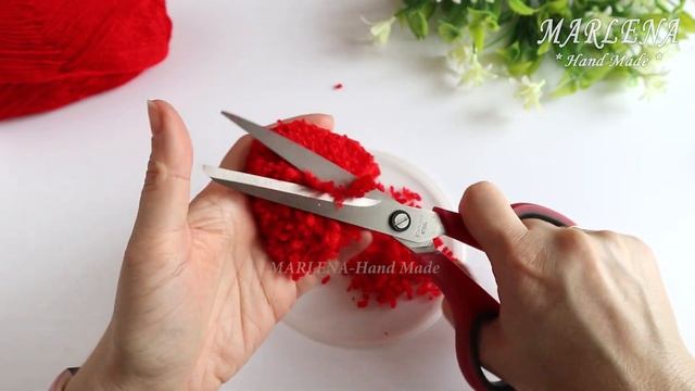 ?ЛЕГКО СДЕЛАТЬ!?Сердце-брелок из пряжи ? Сувенир на День св. Валентина/Pom Pom Heart