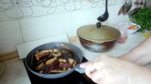 93/рагу из баклажан с мясом и картошкой  на обед