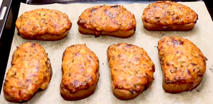 Ирландские Чесночные Гренки с Маринованными Огурцами!