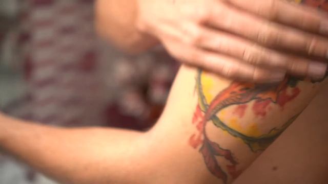 Върни живота на татуировката си още днес! смотреть онлайн