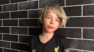 1 А читает наизусть стихотворение Андрея Усачева  "О чтении", 2020 г.