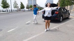 Скажи Хоть Слово Скажи Лезгинка 2021 Девушка Вульгарно Танцует С Парнями в Баку