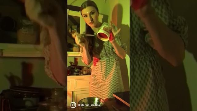 Как разогреть ЗАМОРОЖЕННЫЙ БОРЩ из «Пятёрочки» ? смотреть онлайн