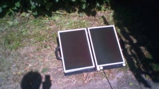 Maplin 12 volt 13 watt solar briefcase, keeping the campavan's leisure battery topped up, plus! смотреть онлайн