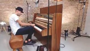 DESPASITO PIANO COVER BY PETER BENCE