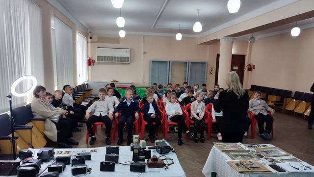 Выставка фотоаппаратов "Ловцы мгновений" смотреть онлайн