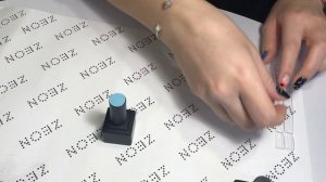 Нанесение гель-лаков ZEON в один слой на типсы