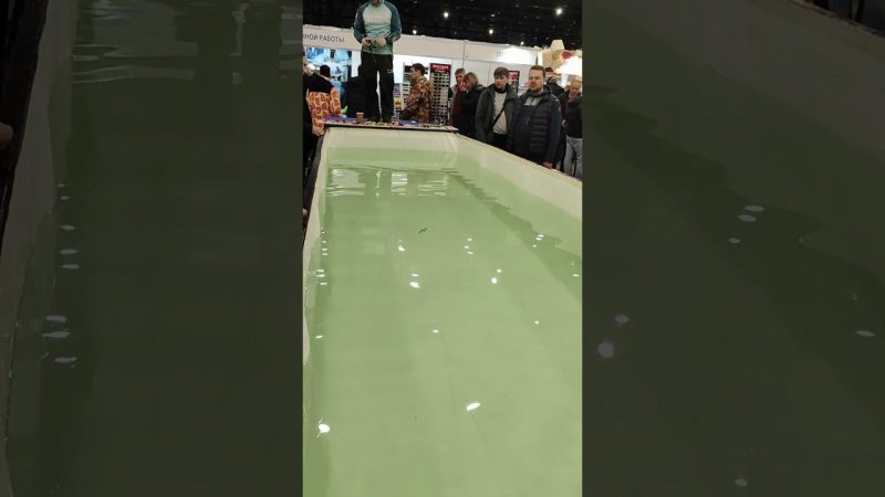 Звук “ДОМИНАТОРА” под водой!