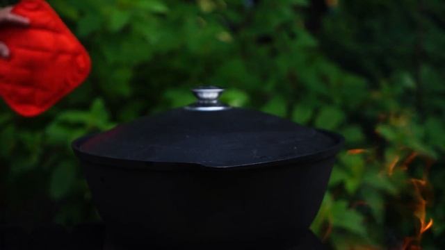Нежнейший рецепт мяса и картофеля в казане ✔️ Готовим этот рецепт на выходные всё съедают за 5 мину