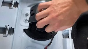HOW TO: Replace Touran Fuel Pump