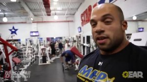 Джон Делароса и Виктор Мартинез (Jon Delarosa with Victor Martinez) - Тренировка грудных !!!