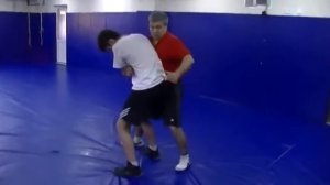 Приемы борьбы-вертушка, кочерга и варианты его исполнения.