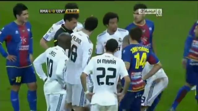Karim Benzema Fight with levante players смотреть онлайн