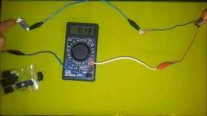 Кнопочный выключатель из Китая. Мощный мини выключатель. Кнопочный выключатель с фиксацией.