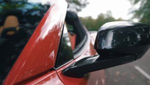 Обзор 2020 Corvette C8: узнайте разгон 0-100 км/ч + 1/4 мили... и шокирующую цену!