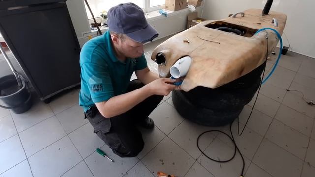 Поставил самодельный двигатель на сёрф  homemade jet surf 