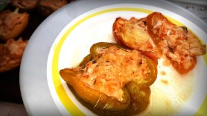 Лодочки из болгарского перца с курицей и помидорами / Вкусные перчики.