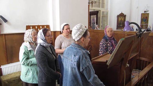 Кресту Твоему поклоняемся, Владыко, и святое Воскресение Твое славим смотреть онлайн