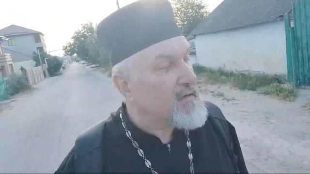 #МирВсем Идем на молитвенную гору, что над Анапой, с братом Серго! #АрхиепископСергейЖуравлев #РПЦХ