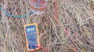 Получаю электричество из меди, воды и земли. Самодельные источники энергии на практике. Часть 1