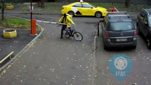 Шлагбаум и велосипедисты