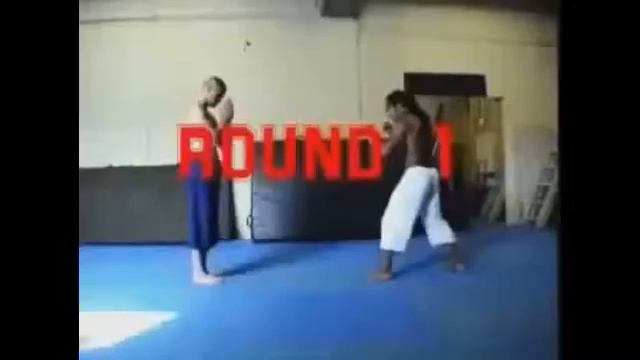 Эксклюзив. Латиф готовится к бою с Тони Джа (муай тай vs капоэйра) смотреть онлайн