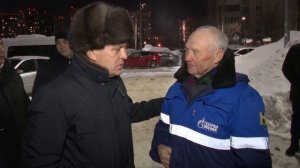 Мэр Казани проинспектировал ночную уборку снега