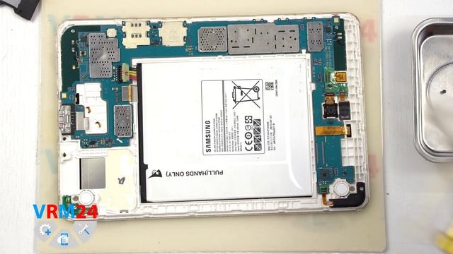 Samsung Galaxy Tab A 8.0'' SM-T355 ? Teardown Take apart Tutorial смотреть онлайн